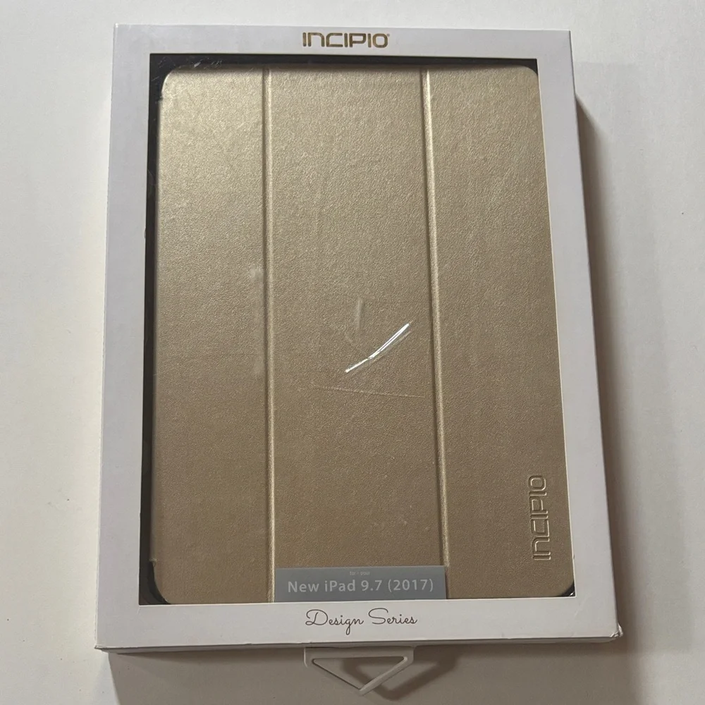 Incipio Design Series | Gold & Floral Design New iPad 9.7 2017 Girly Work Vibes